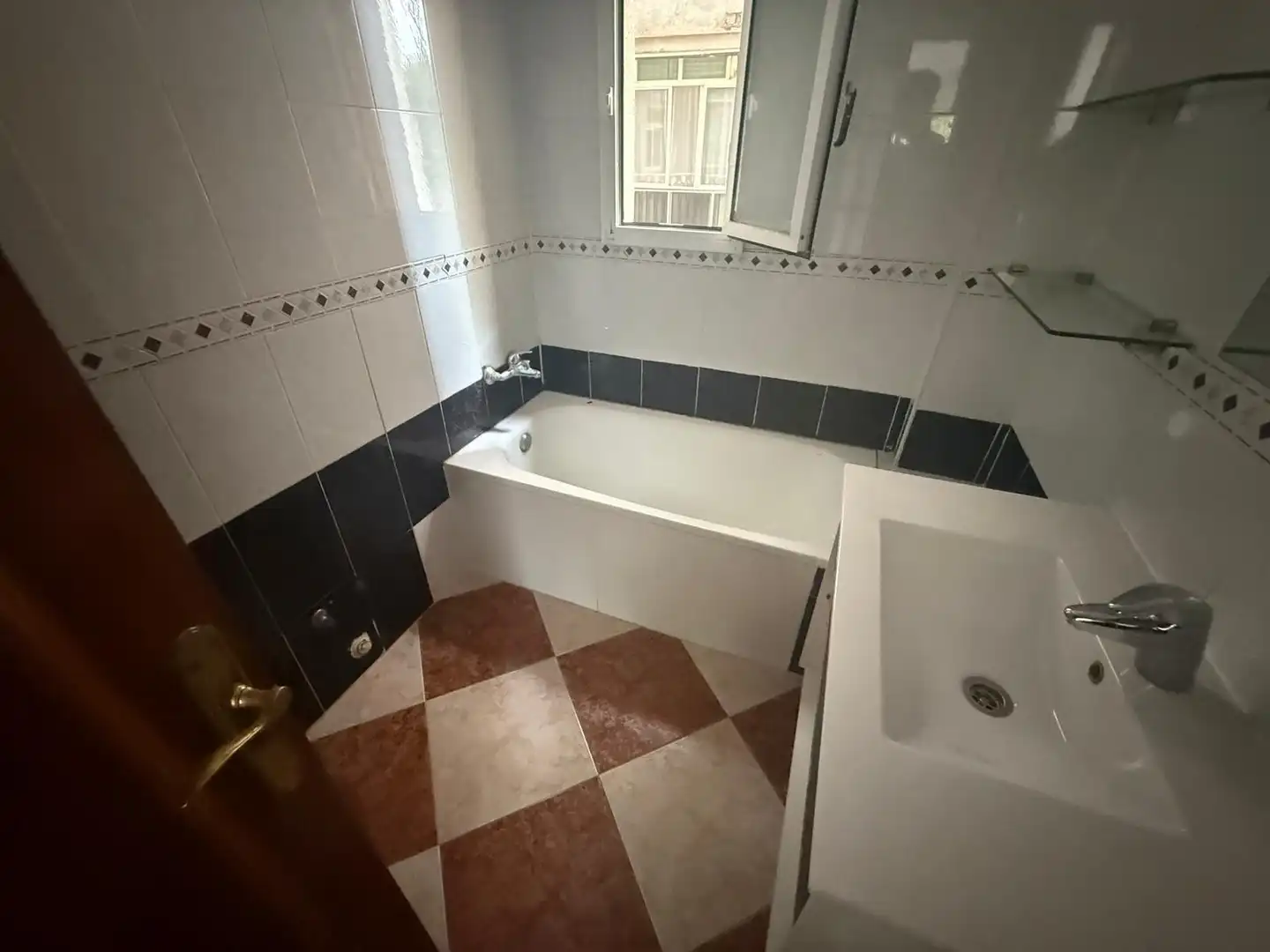 Bany de Pis en venda en Reus