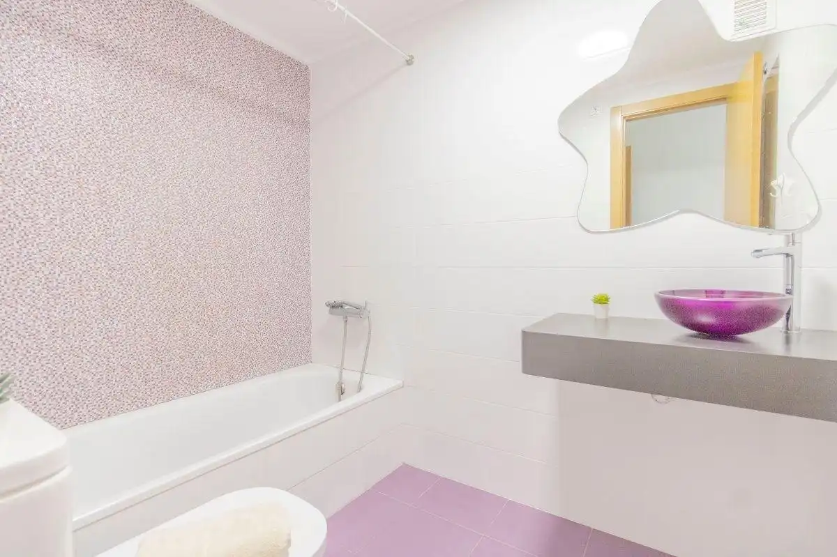 Bathroom of Flat for sale in Faura  with Air Conditioner and Heating