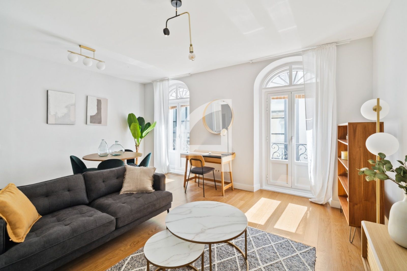 Sala d'estar de Pis de lloguer en  Madrid Capital amb Aire condicionat, Calefacció i Parquet