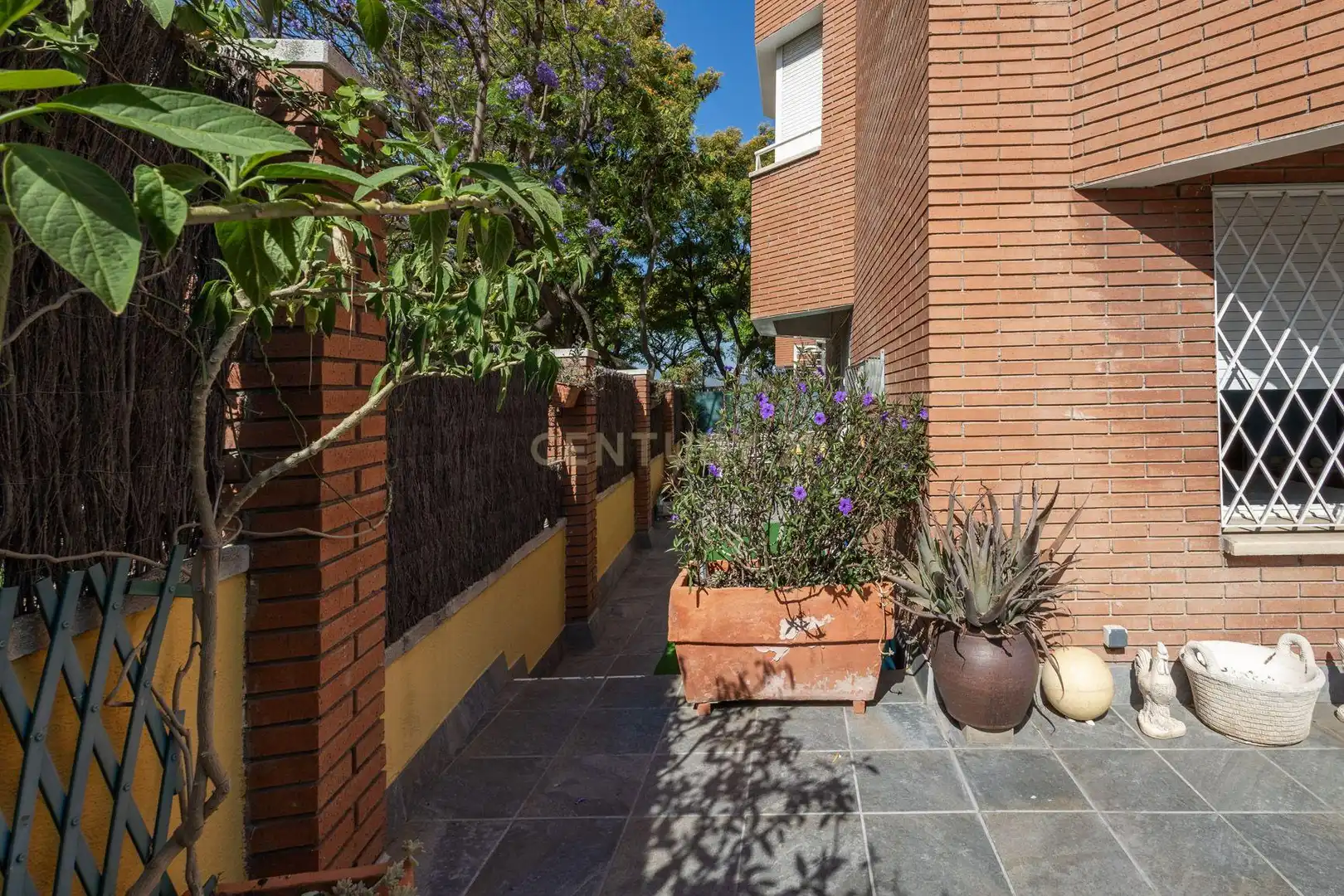Jardín de Apartamento en venta en Sant Feliu de Llobregat con Trastero y Balcón