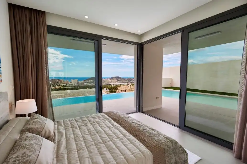 Villa mit Pool zum Verkauf in Golf Bahía, imagen 12