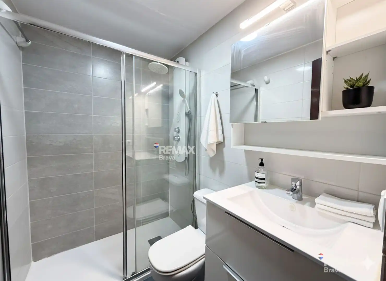 Flat with terrace for sale in Sector SC PORTO FINO, imagen 5