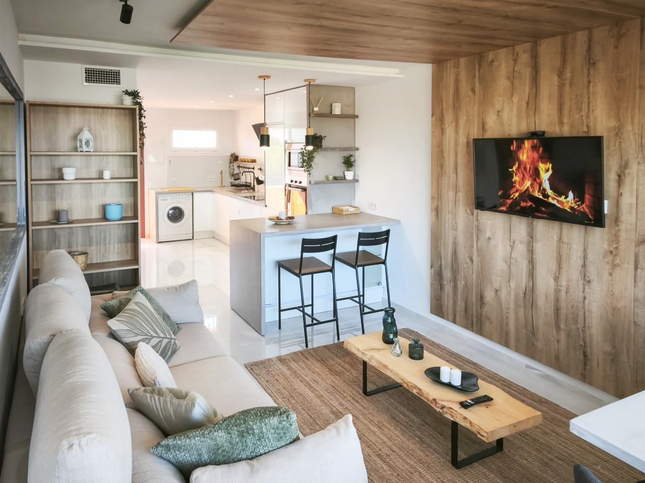 Sala d'estar de Apartament en venda en Mijas amb Aire condicionat, Calefacció i Jardí privat