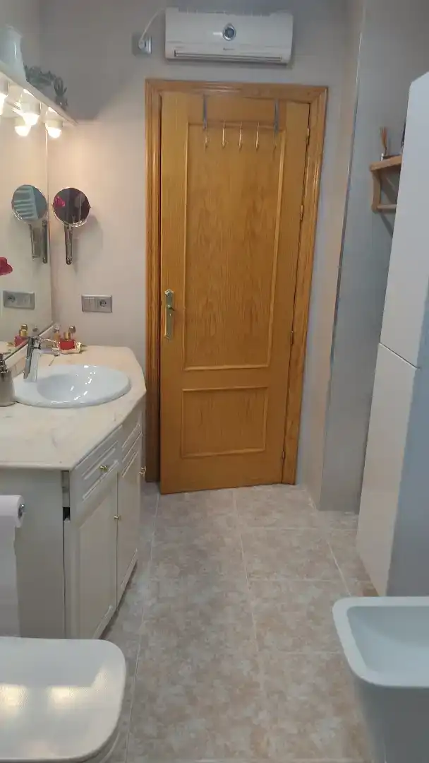 Bany de Àtic en venda en Tomelloso amb Aire condicionat