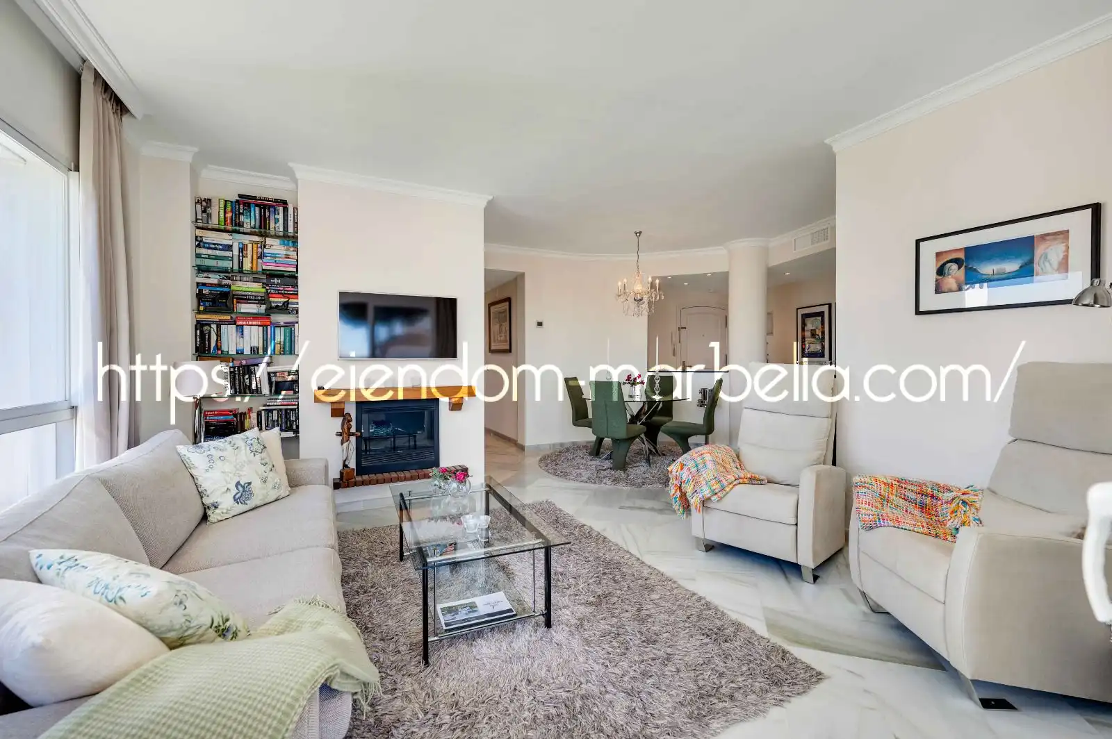 Living room of Apartments for sale in Marbella  with Air Conditioner, Terrace and Furnished