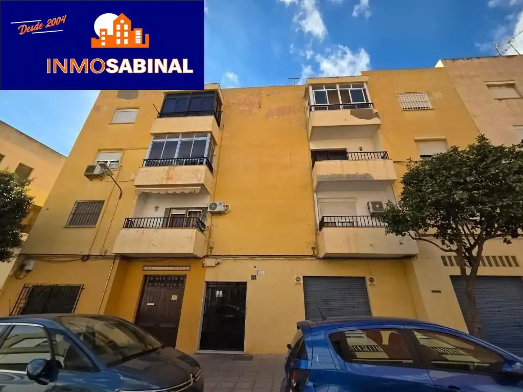 Außenansicht von Wohnung zum Verkauf in Almería