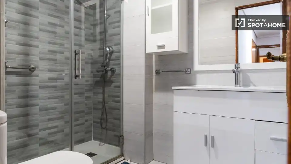 Room in Madrid, Madrid