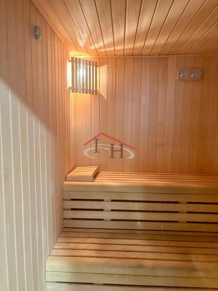 Apartment with pool for sale in Plaza Don Gutierre, imagen 37