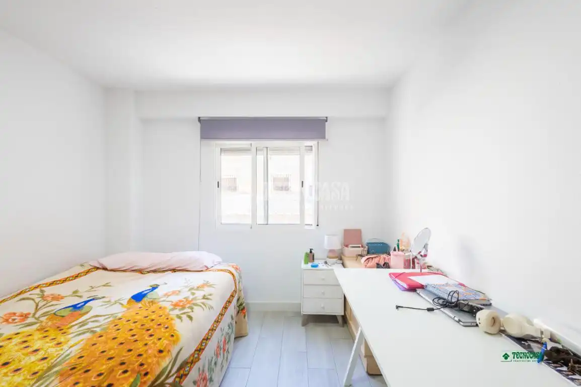Habitación de Piso en venta en Almería