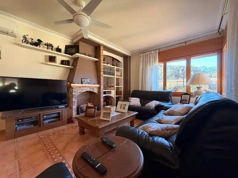 Living room of Houses for sale in Mont-ras  with Air Conditioner, Heating and Private garden