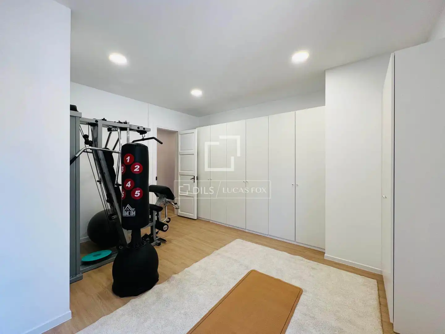 Flat for rent in Barcelona  with Heating, Private garden and Parquet flooring