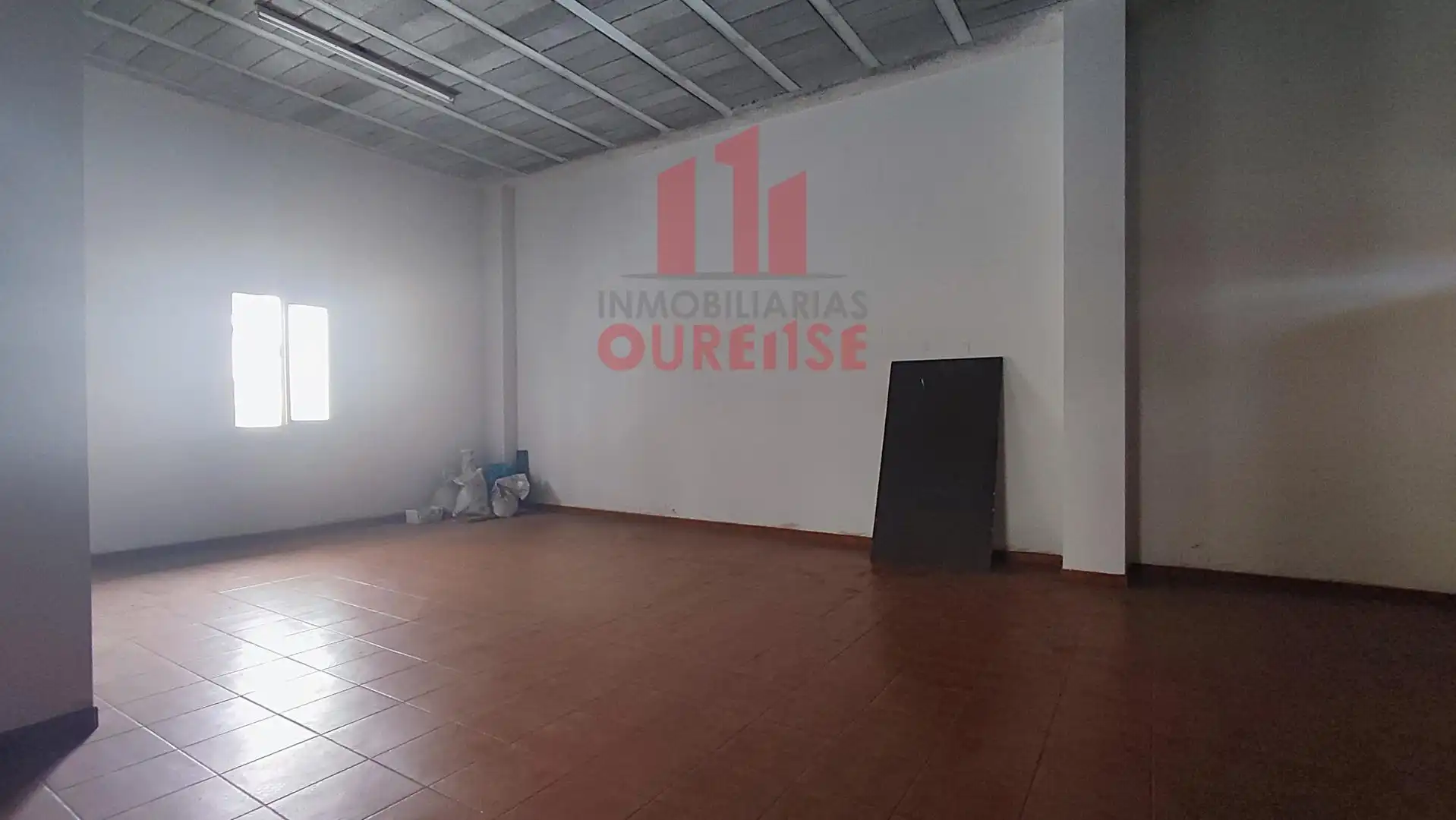 Local commercial à louer à Barbadás, imagen 10