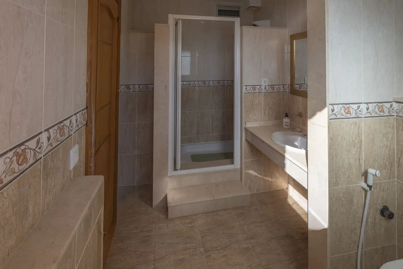 Bany de Casa o xalet en venda en Salou amb Aire condicionat, Calefacció i Jardí privat
