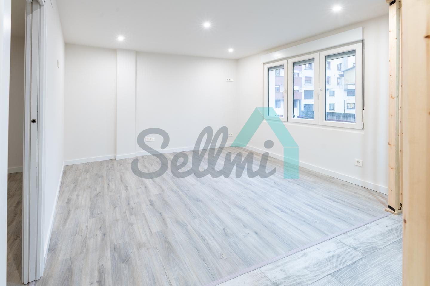 Flat for sale in Avilés