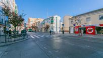 Vista exterior de Pis en venda en  Granada Capital amb Balcó