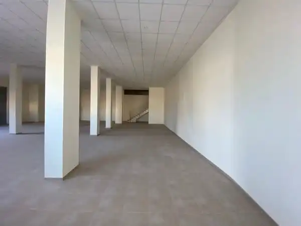 Local comercial en venda a Novelda, imagen 5