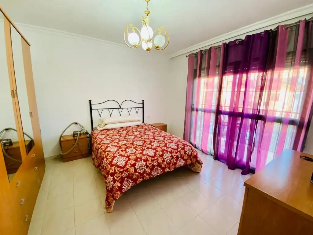 Habitación de Casa o chalet de alquiler en Vélez-Málaga con Terraza y Internet