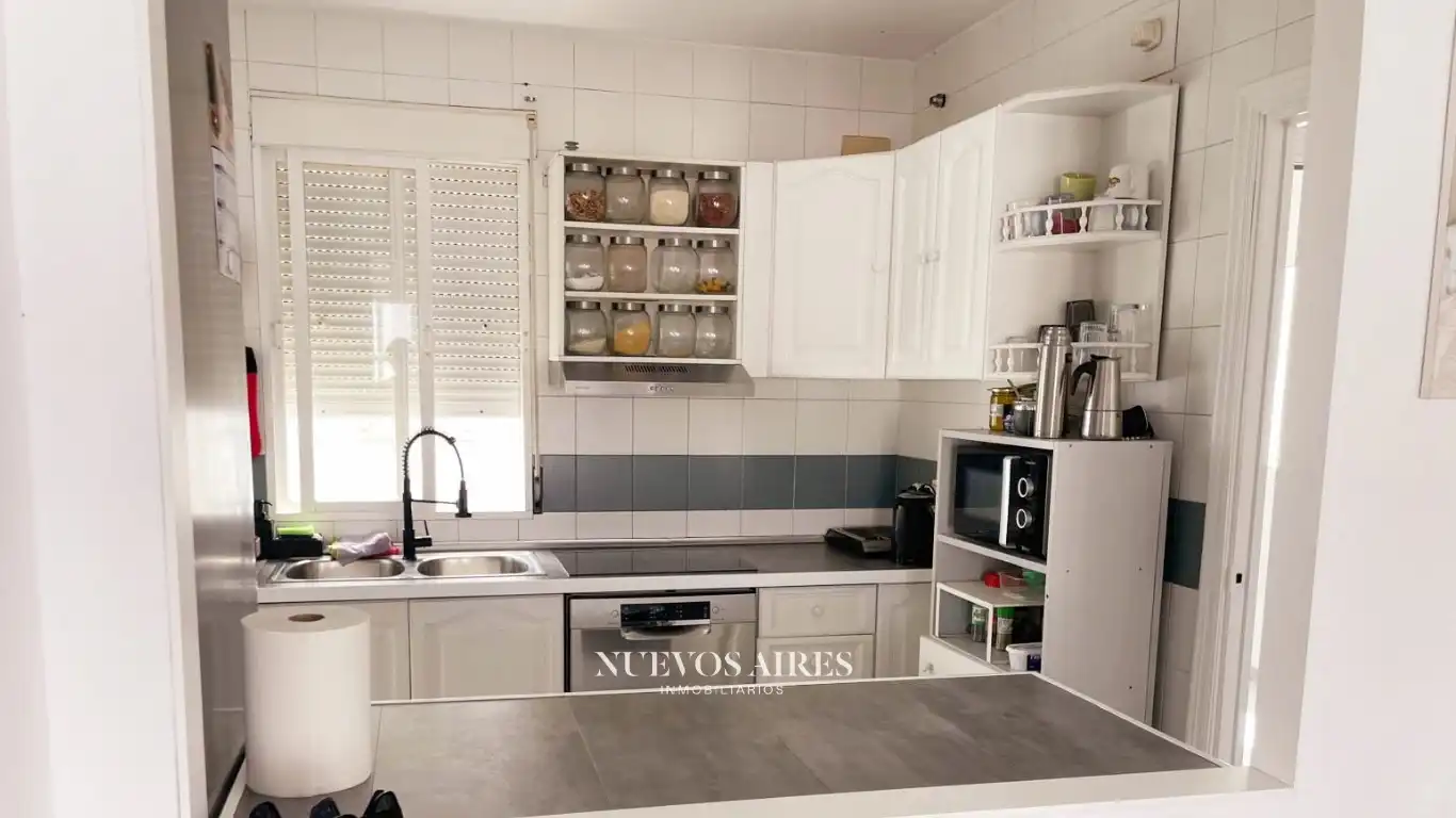Cocina de Ático en venta en Isla Cristina con Terraza, Trastero y Amueblado