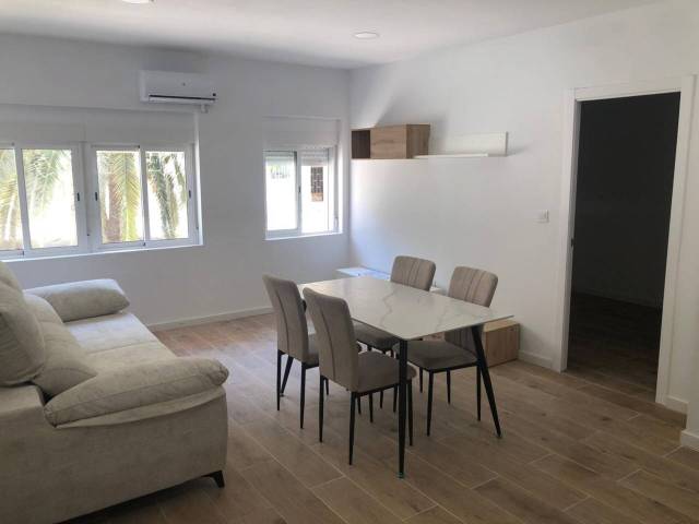 Piso en Venta en Calle Doctor Lluch en El Cabanyal - El Canyamelar