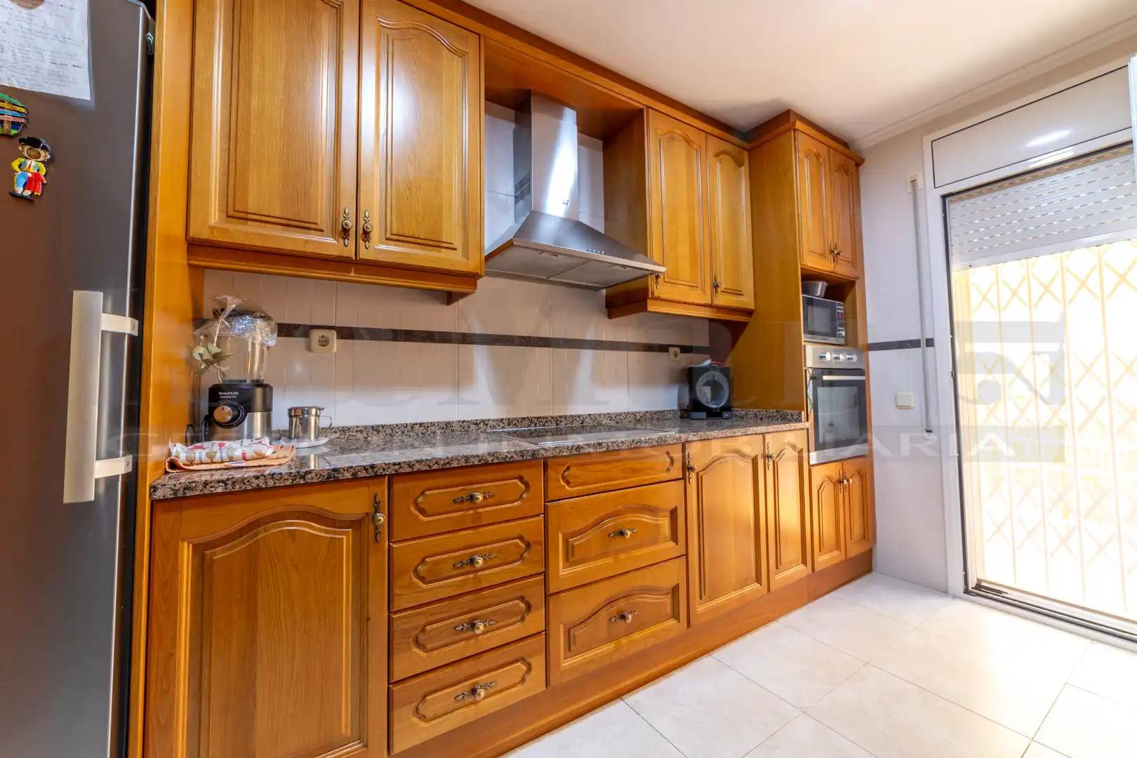Cocina de Casa adosada en venta en Calafell con Aire acondicionado, Calefacción y Jardín privado