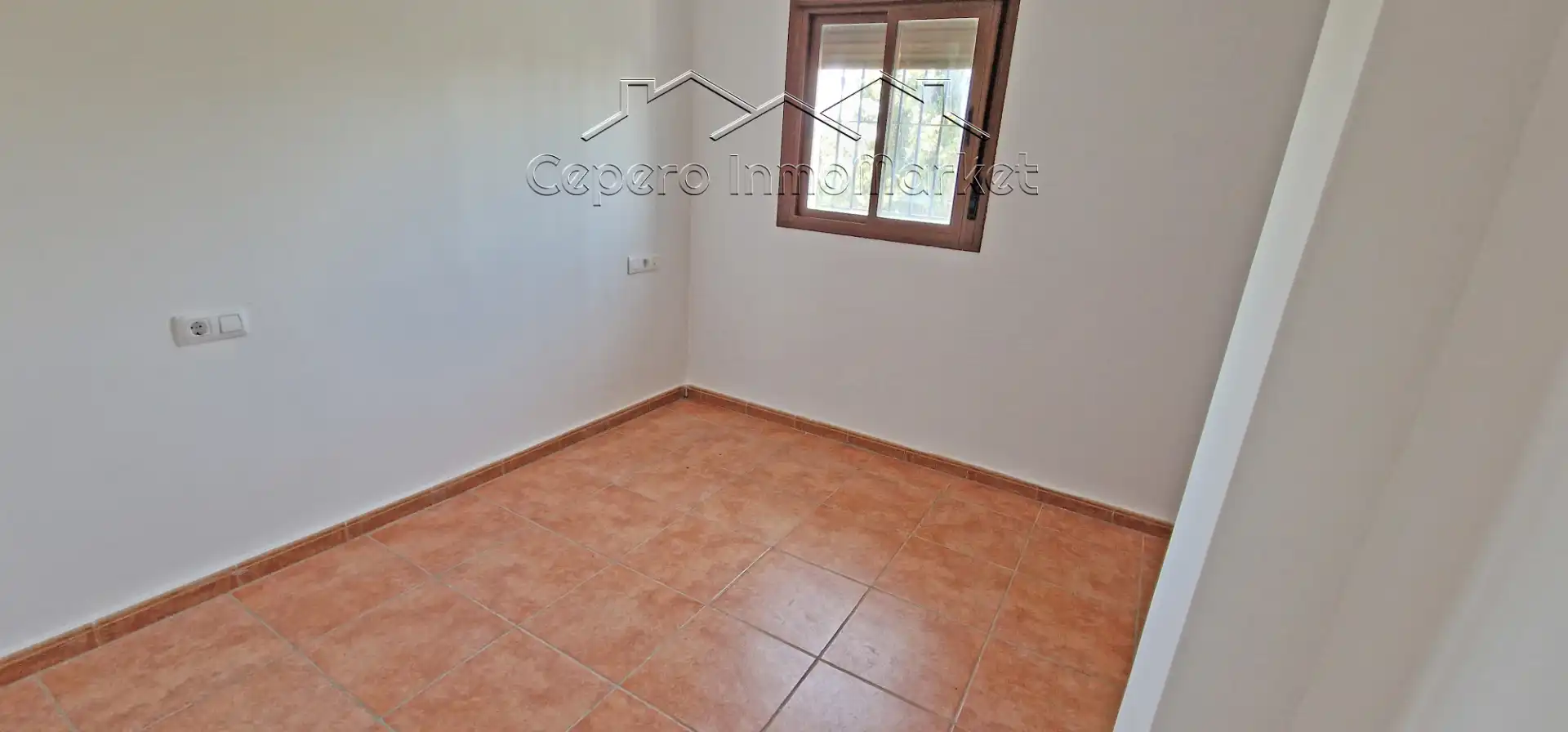 Einfamilien-Reihenhaus zum Verkauf in El Puerto de Santa María mit Privatgarten und Balkon