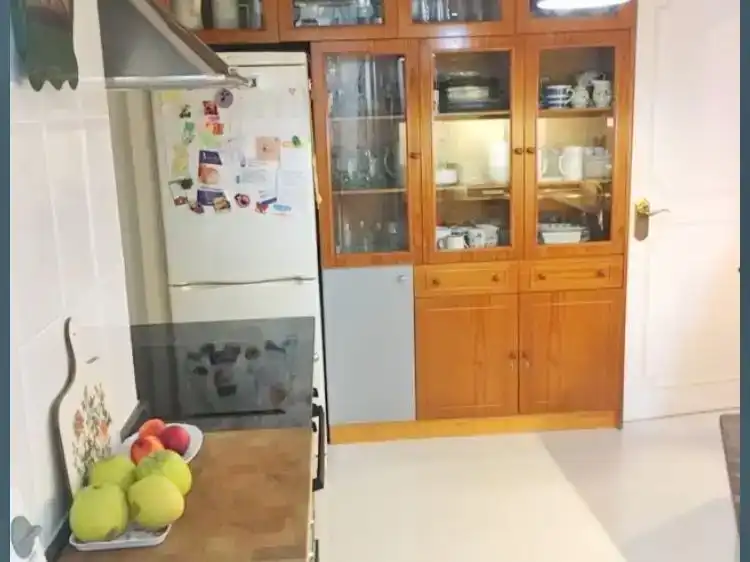 Cuina de Pis de lloguer en Vigo  amb Parquet
