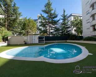 Swimming pool of Flat for sale in Ripollet  with Air Conditioner, Terrace and Balcony