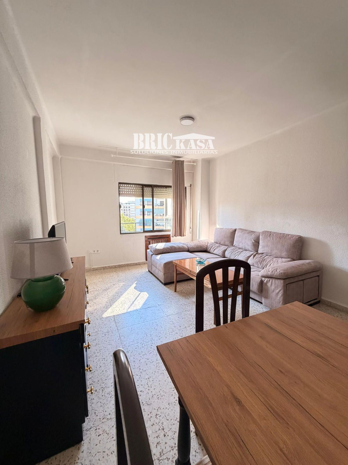 Flat to rent in N/A, Casco Antiguo