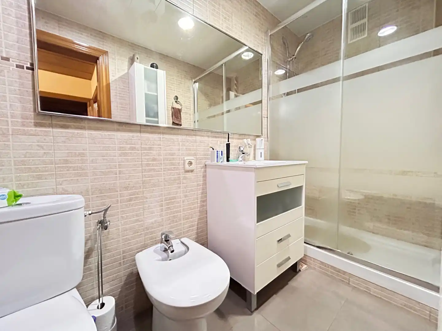 Bathroom of Flat for sale in Cerdanyola del Vallès  with Heating and Balcony