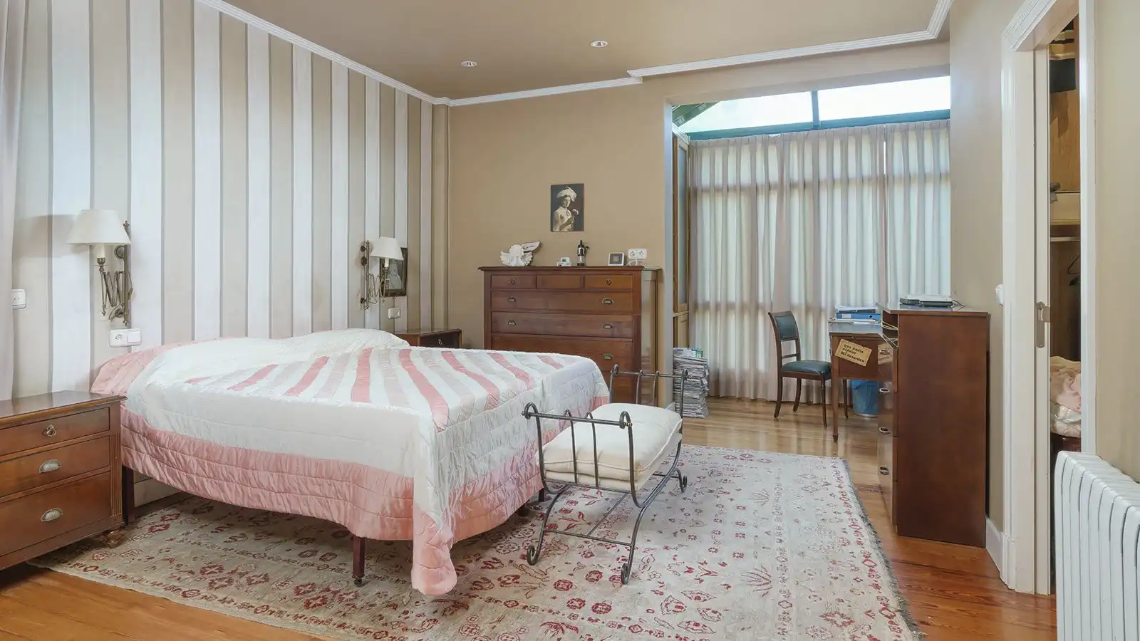 Habitación de Casa o chalet en venta en Oleiros con Calefacción, Jardín privado y Parquet