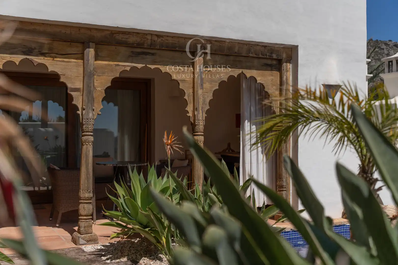 Vista exterior de Casa o xalet en venda en Moraira amb Aire condicionat, Calefacció i Jardí privat