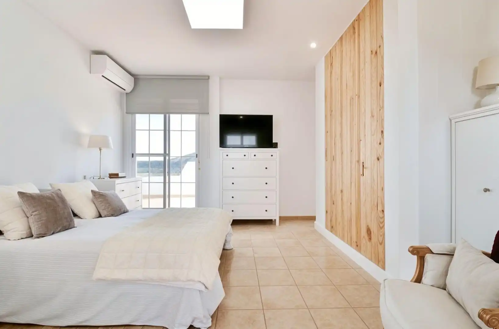 Habitación de Casa adosada en venta en Níjar con Aire acondicionado, Calefacción y Jardín privado