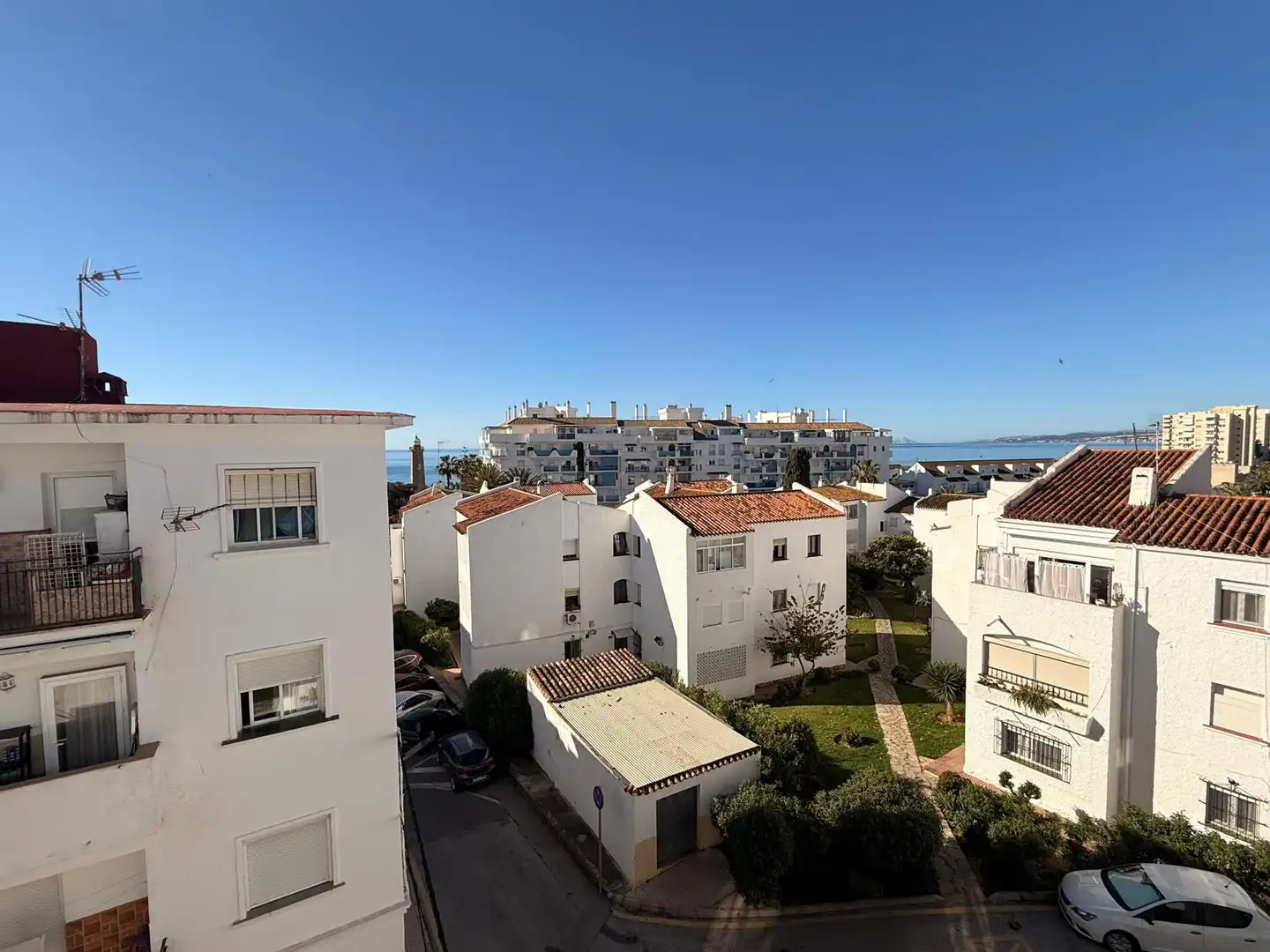Vista exterior de Apartamento en venta en Estepona con Terraza
