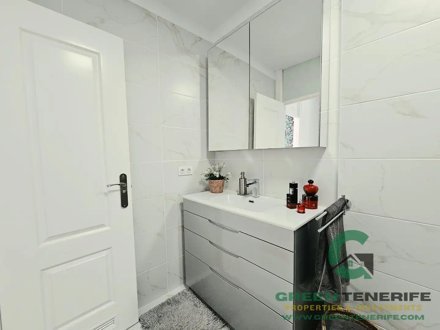 Piso con terraza en venta en Calle La Tosca, imagen 27