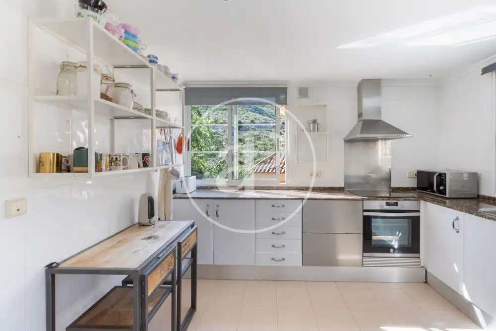 Kitchen of Houses for sale in Chiva  with Heating, Private garden and Terrace