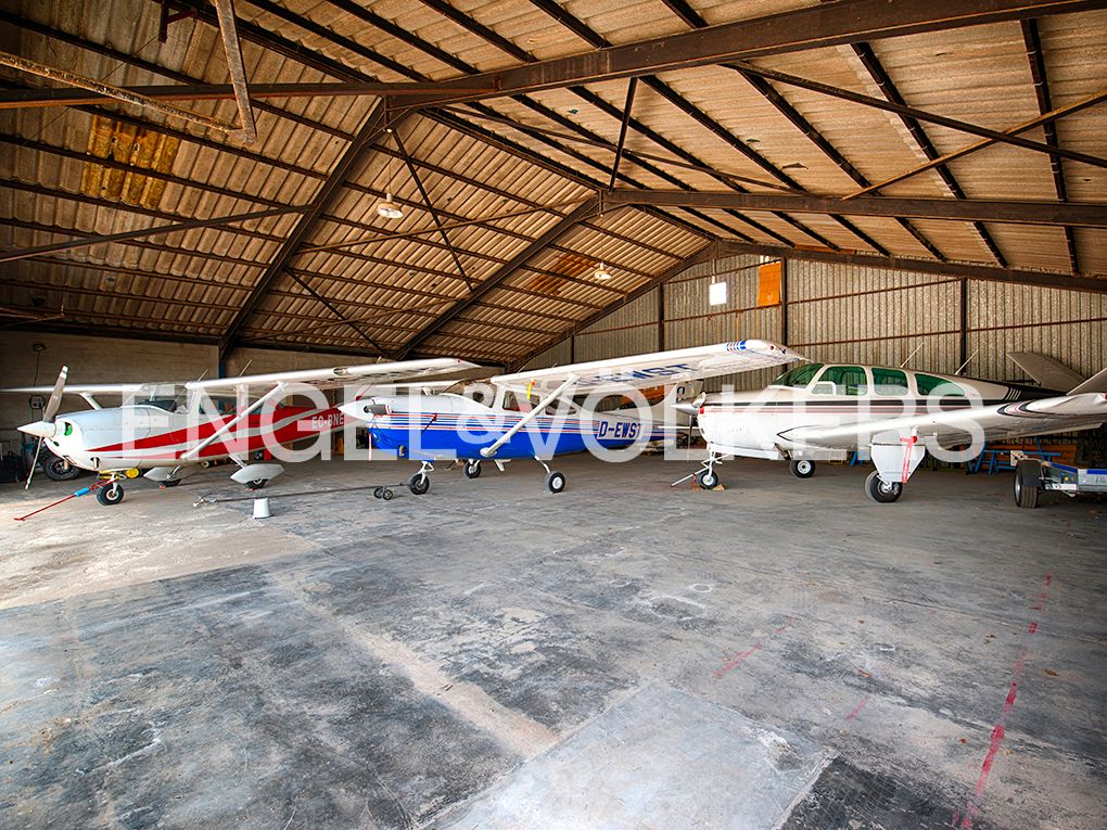 Nau industrial en venda en Empuriabrava