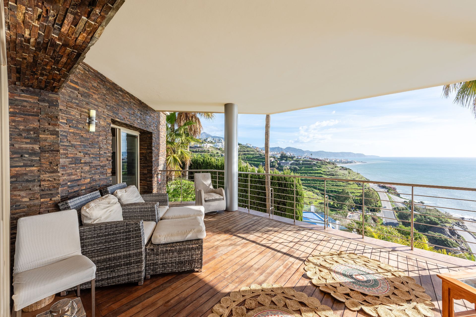 Terraza de Piso en venta en Torrox con Aire acondicionado, Calefacción y Trastero