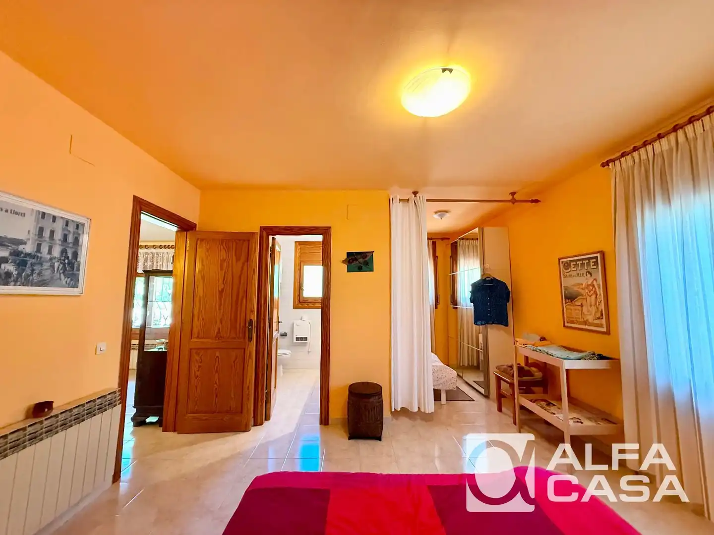 Vista exterior de Casa o xalet en venda en Lloret de Mar amb Aire condicionat, Calefacció i Terrassa