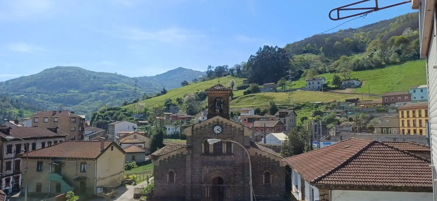 Exterior view of Flat for sale in Mieres (Asturias)  with Heating, Storage room and Swimming Pool
