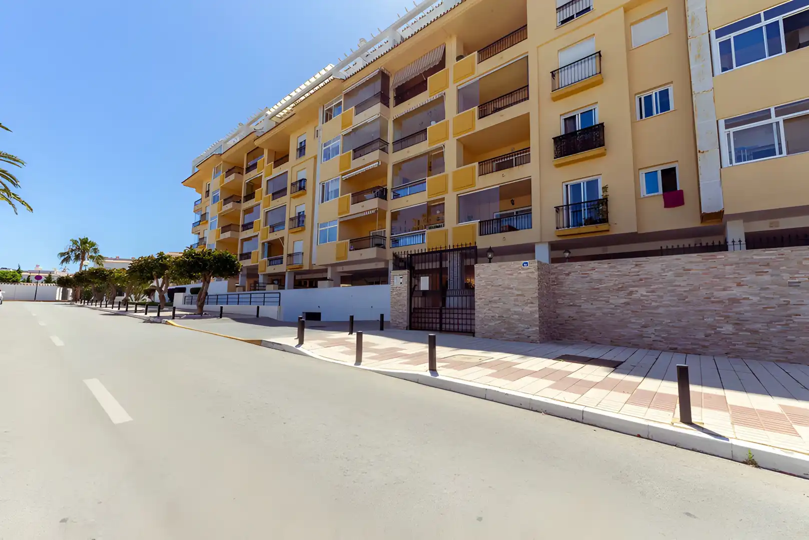 Vista exterior de Apartament en venda en Mijas amb Aire condicionat, Calefacció i Terrassa
