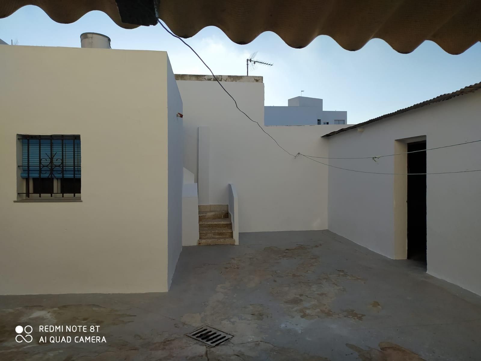 Exterior view of House or chalet for sale in Chiclana de la Frontera  with Storage room