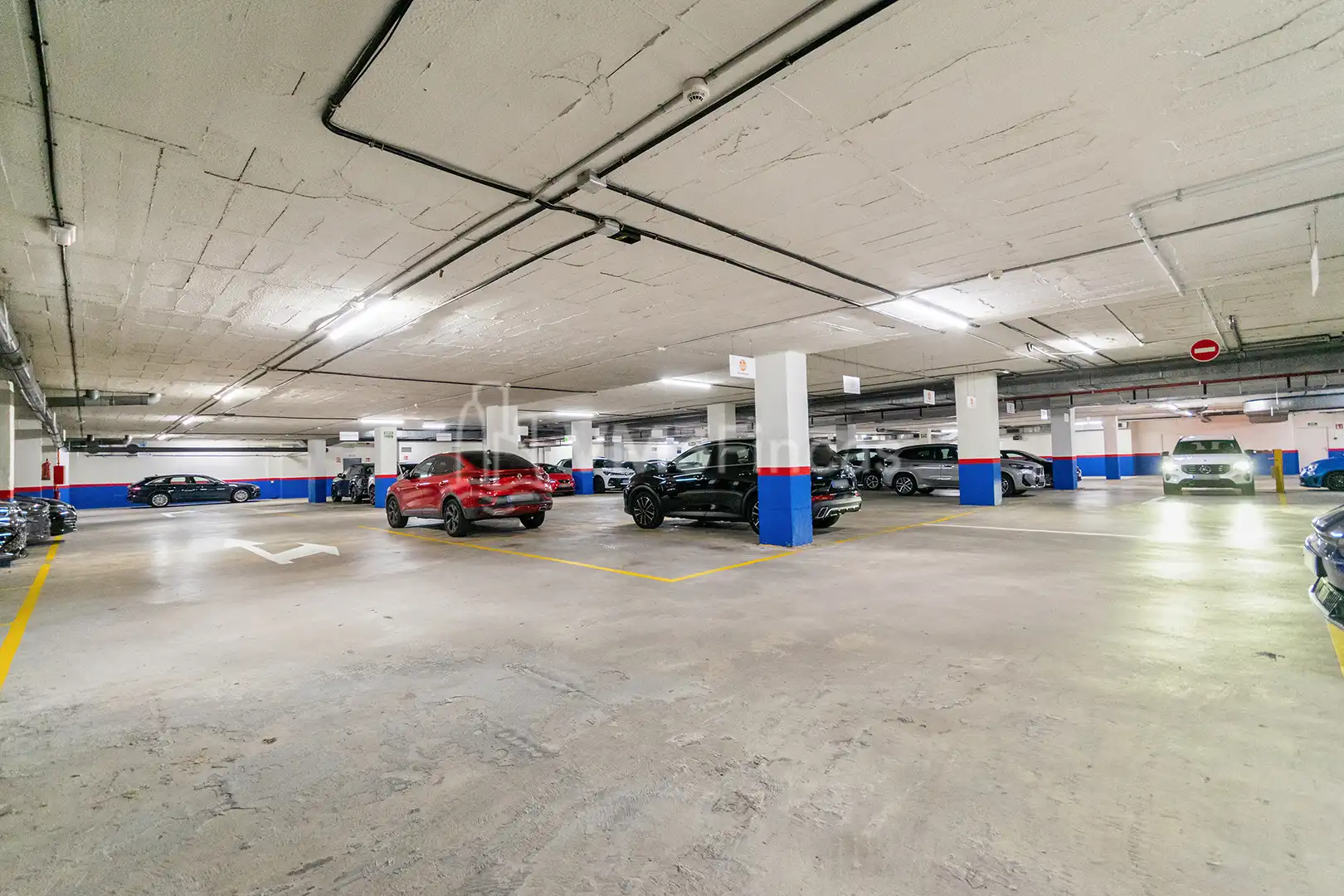 Parkplatz von Büro zur Miete in El Prat de Llobregat mit Klimaanlage, Heizung und Terrasse