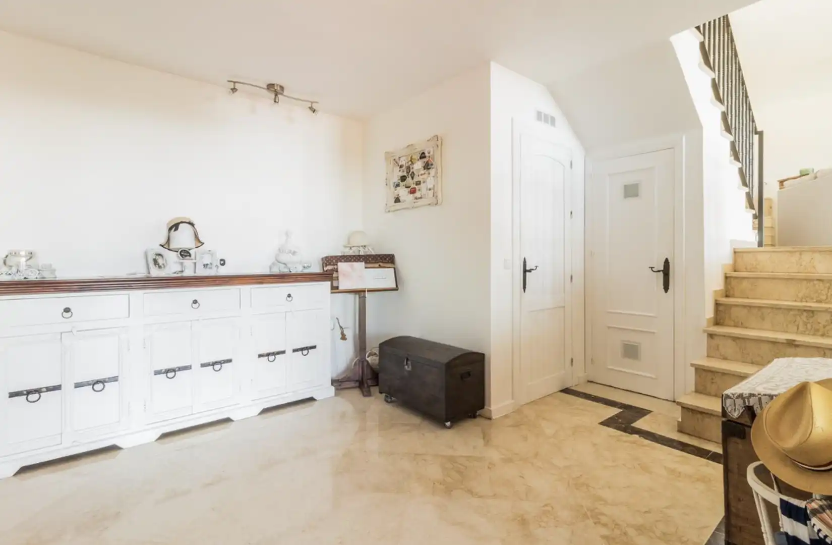 Villa mit Terrasse zum Verkauf in Altos de Estepona, imagen 23
