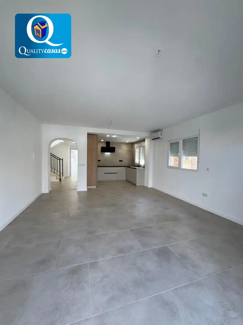 Detached homes for sale in El Campello  with Air Conditioner, Heating and Terrace