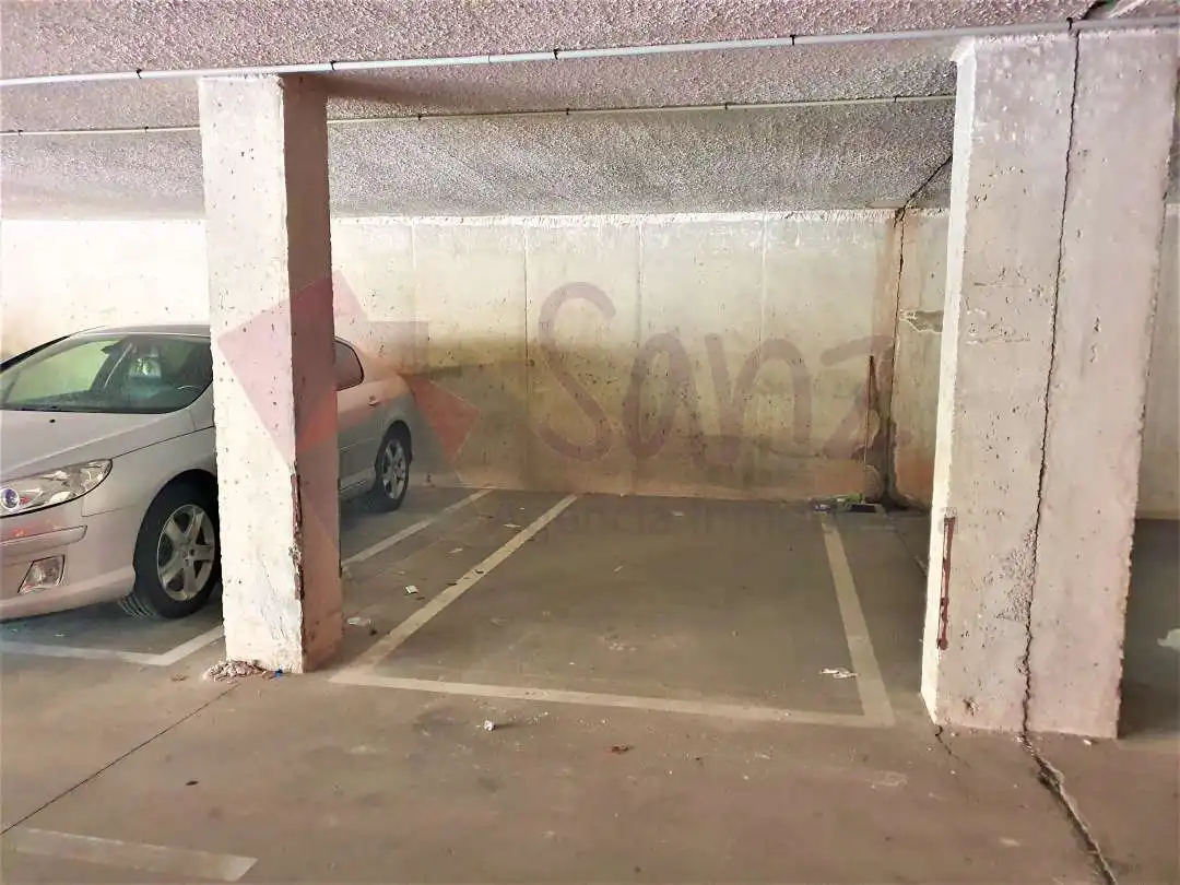Parking of Garage for sale in  Logroño