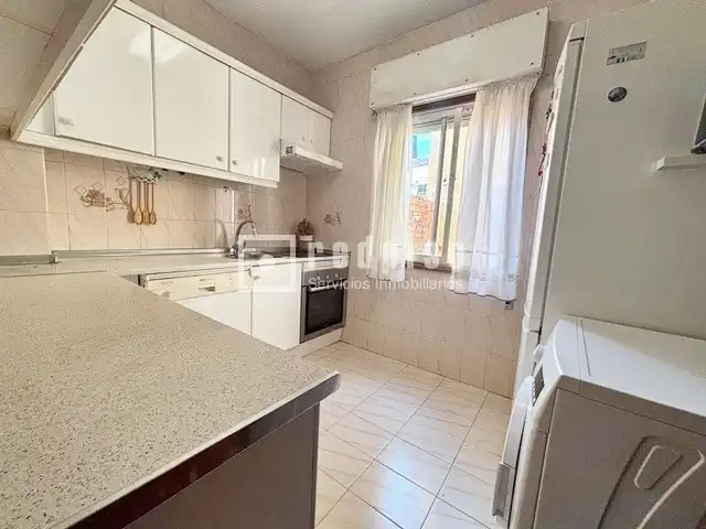 Cuina de Dúplex en venda en Guadalajara amb Calefacció, Terrassa i Moblat