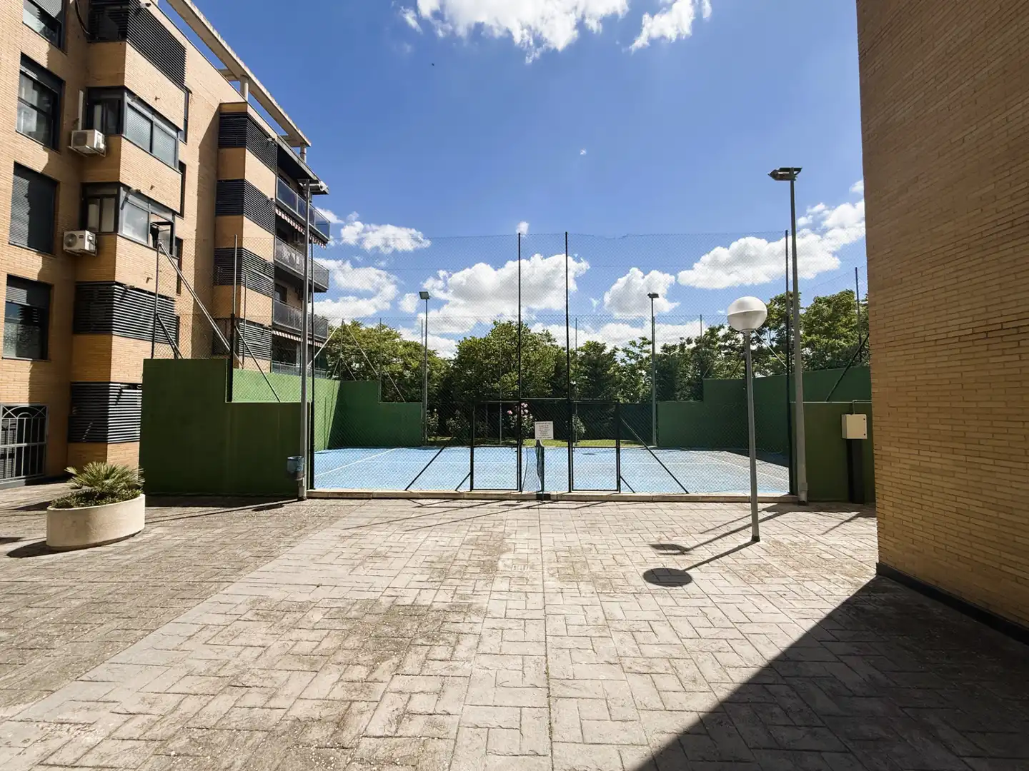 Parking de Piso en venta en Valdemoro con Aire acondicionado, Calefacción y Trastero
