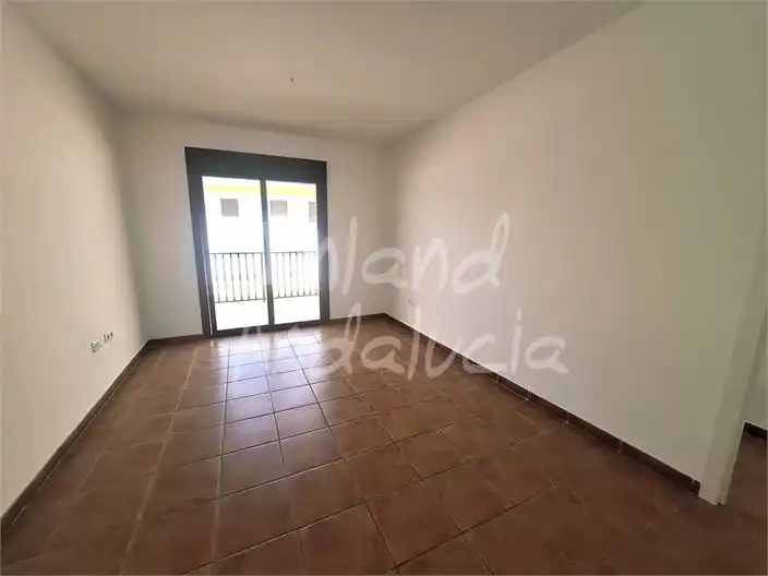 Apartamento en venta en Alcaucín con Terraza y Piscina comunitaria