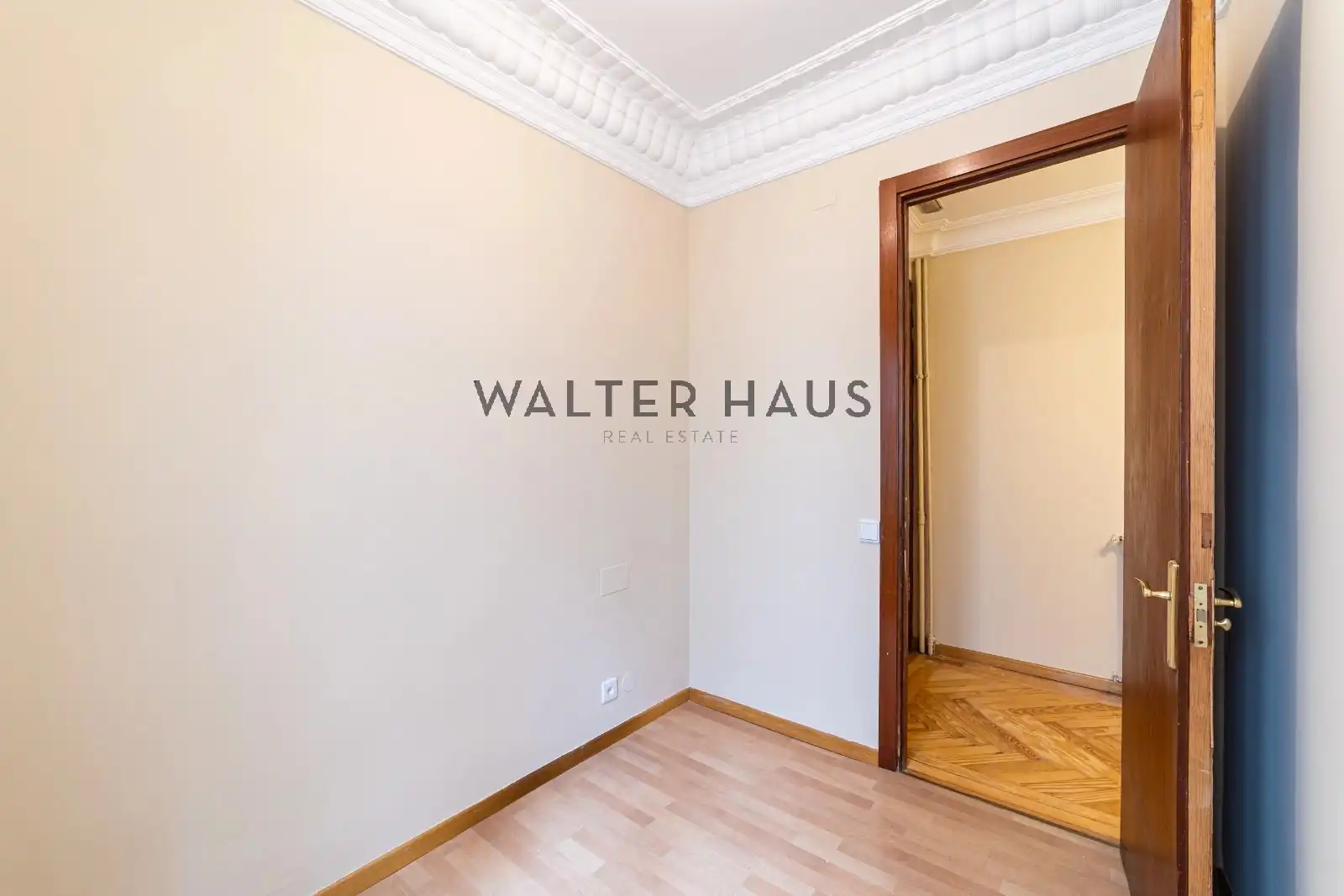 Wohnung zur Miete in Madrid mit Klimaanlage, Heizung und Ofen