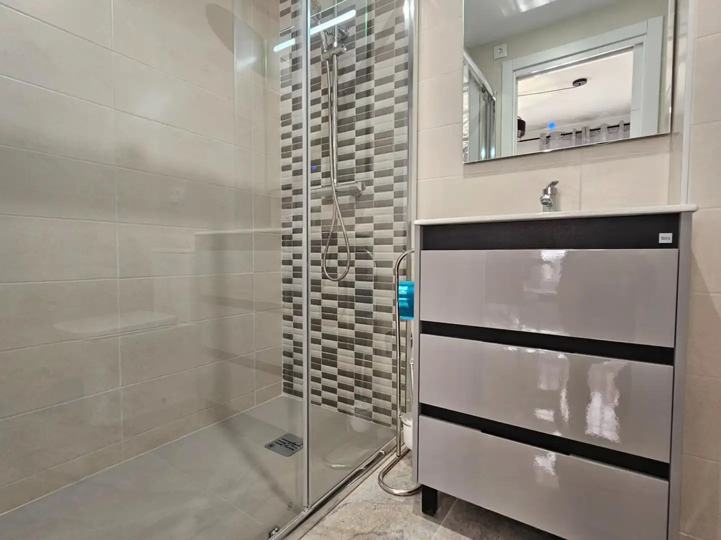 Bathroom of Detached homes for rent in Castellón de la Plana / Castelló de la Plana  with Heating, Terrace and Furnished